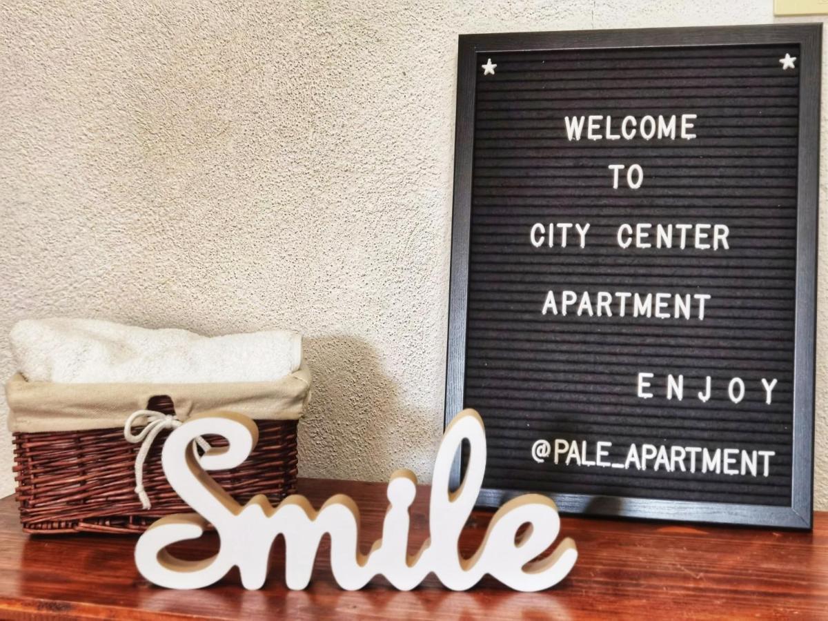 Pale city center apartment Extérieur photo